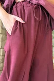 Oxford Stretch Herringbone Box Pleat Pant Burgundy
